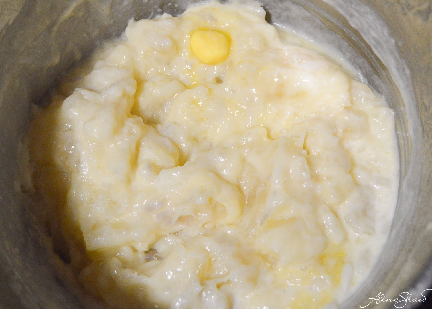 Yuca with butter and milk in the Instant Pot