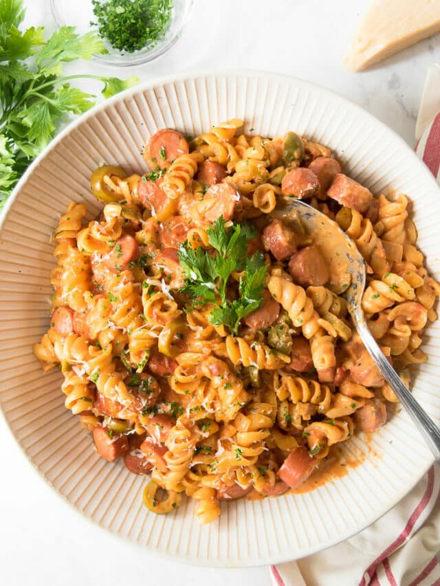 Creamy Hot Dog Pasta: Quick and Sinfully Delicious!