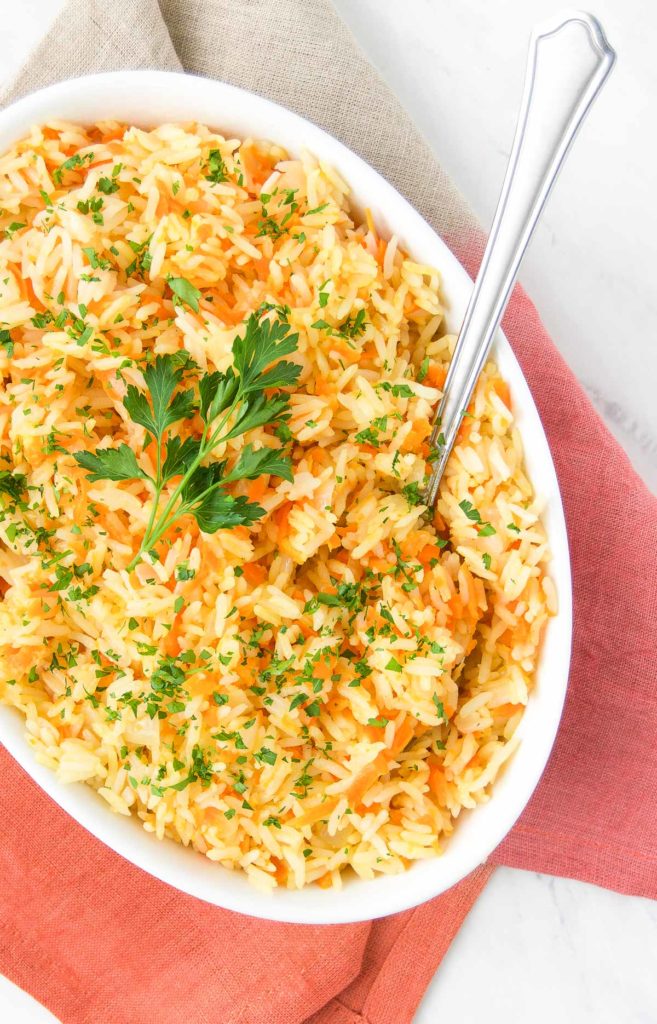 carrot rice with parsley
