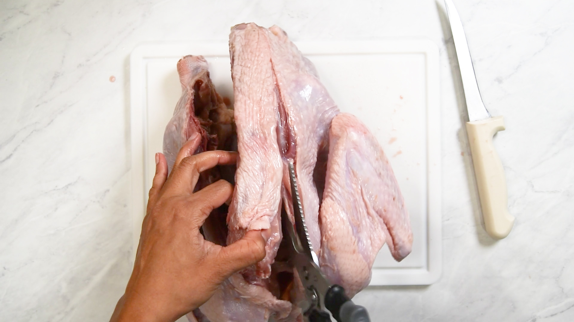 How to Spatchcock a Turkey (Step-by-Step Guide with Photos!)