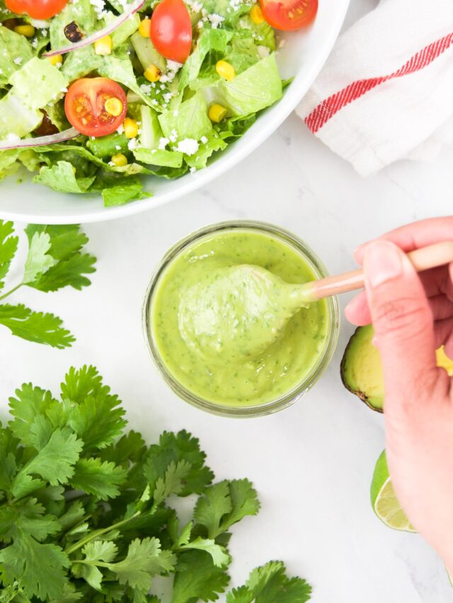 Creamy and Zesty: Avocado Lime Dressing for Your Salad