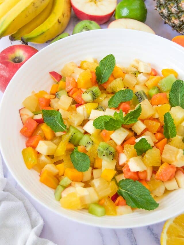Sunny Tropical Fruit Salad: Easy Summer Refreshment!